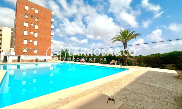 Apartment - Resale - Torrevieja - Punta Prima