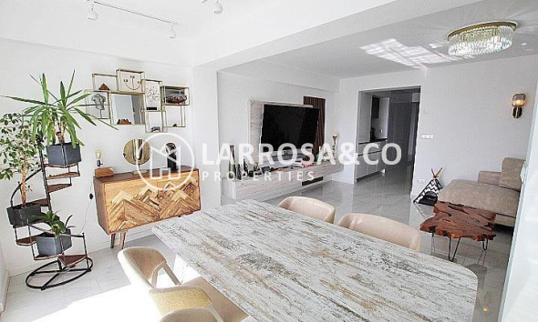 Apartment - Resale - Torrevieja - torrevieja