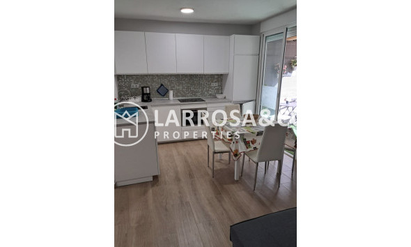 Apartment - Resale - Villajoyosa - Villajoyosa
