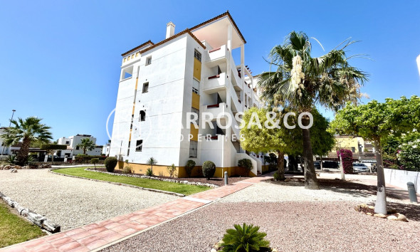Apartment - Resale - Villamartin - Costa Blanca