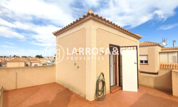 Bungalow - A Vendre - Torrevieja - Doña ines