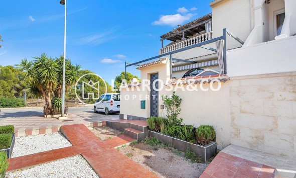 Bungalow - A Vendre - Torrevieja - La Siesta - El Salado - Torreta