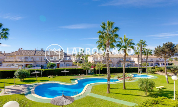 Bungalow - Herverkoop - Torrevieja - Aguas Nuevas