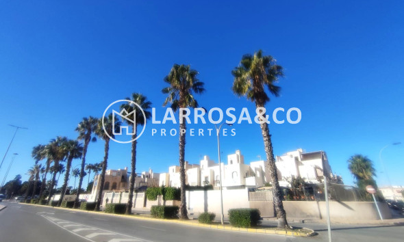 Bungalow - Herverkoop - Torrevieja - Doña ines