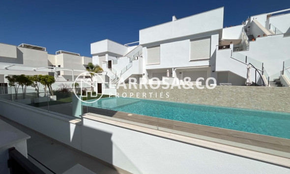 Bungalow - Resale - Pilar de la Horadada - PILAR DE LA HORADADA