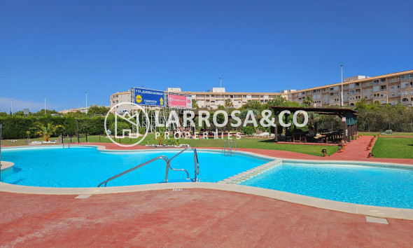 Bungalow - Resale - Torrevieja - Centro
