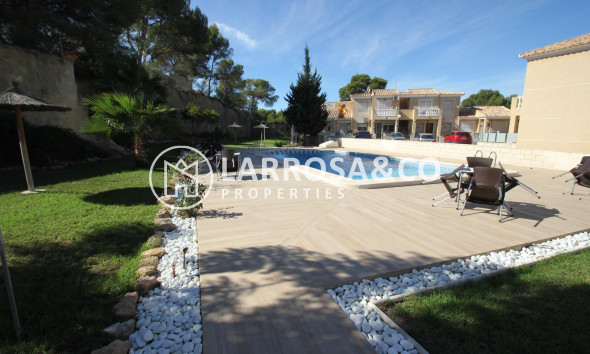 Bungalow - Resale - Torrevieja - Lago jardin