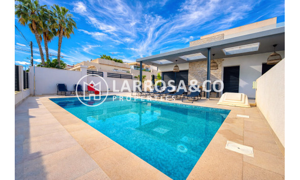 Chalet - Reventa - Los Balcones - Costa Blanca