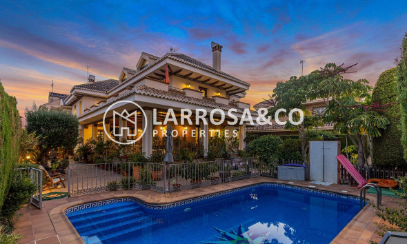 Chalet - Reventa - Torrevieja - La veleta