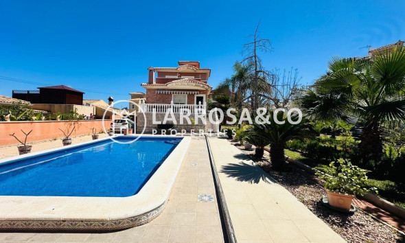 Chalet - Reventa - Torrevieja - Los Balcones - Los Altos del Edén