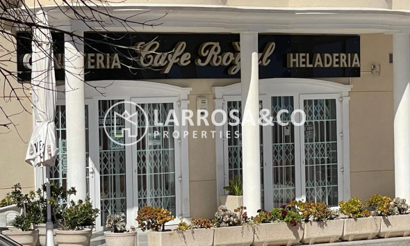 Commercial space - A Vendre - Guardamar del Segura - Costa Blanca