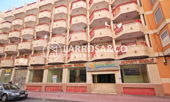 Commercial space - A Vendre - Torrevieja - Playa del cura