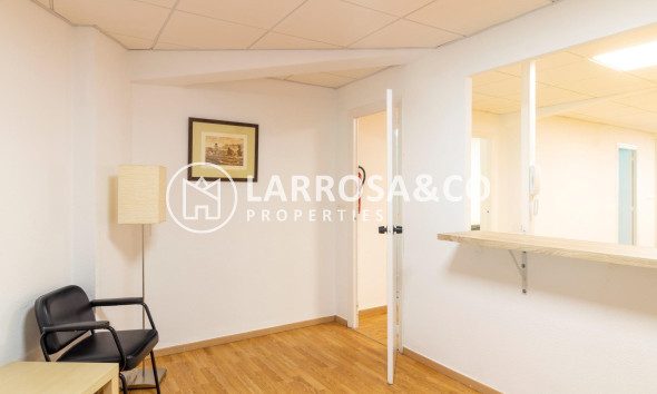 Commercial space - Location - Orihuela - ASV-59470