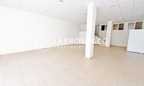 Commercial space - Resale - Guardamar del Segura - ASV-84740
