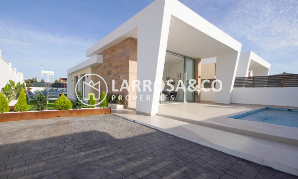 Detached House/Villa - New build - Torrevieja - Torreta florida