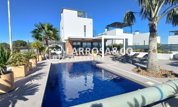 Detached House/Villa - Resale - Algorfa - Inland