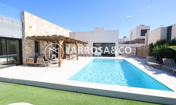 Detached House/Villa - Resale - Algorfa - Inland