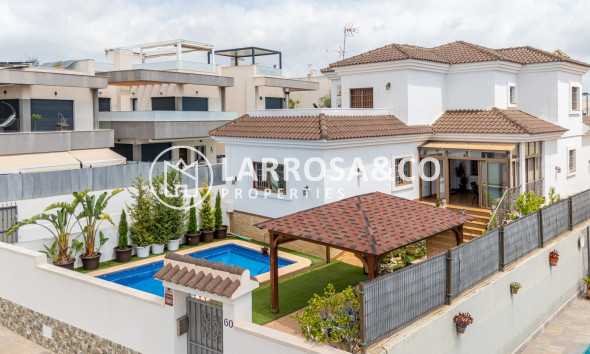 Detached House/Villa - Resale - Los Montesinos - Costa Blanca