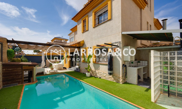 Detached House/Villa - Resale - Los Montesinos - La Herrada