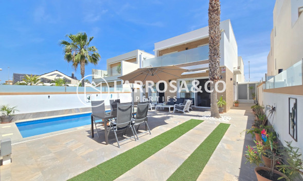 Detached House/Villa - Resale - Pilar de la Horadada - Costa Blanca