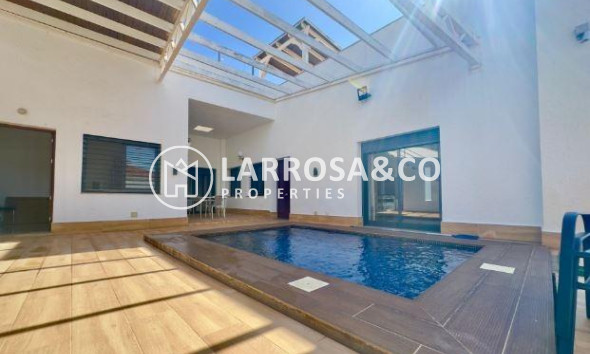 Detached House/Villa - Resale - Pilar de la Horadada - Torre de la Horadada