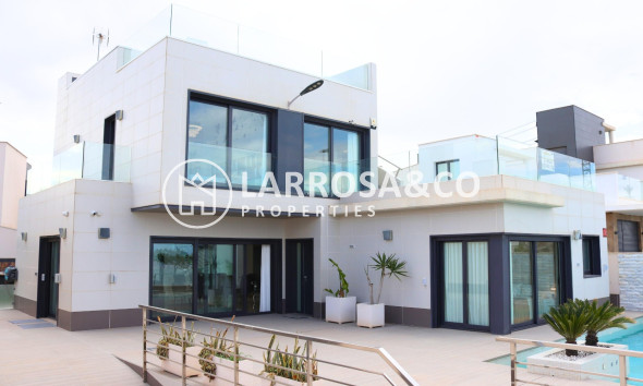 Detached House/Villa - Resale - San Miguel de Salinas - Urbanizaciones