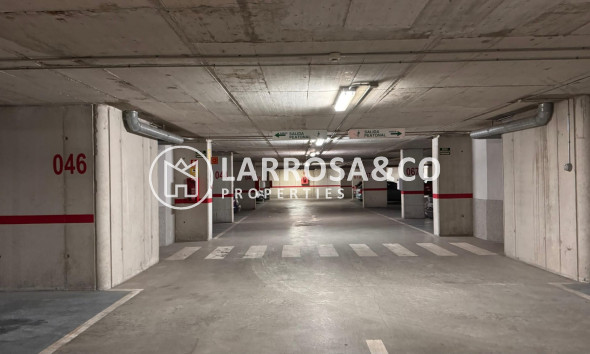 Garage - A Vendre - Guardamar del Segura - Cervantes