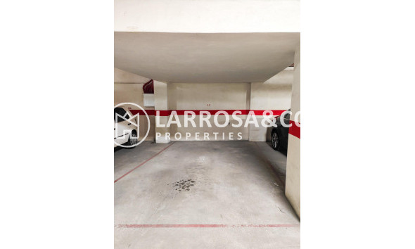 Garage - Herverkoop - Torrevieja - El molino