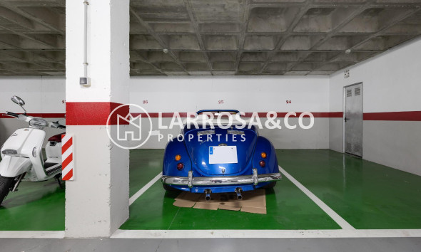 Garage - Herverkoop - Torrevieja - Estacion de autobuses