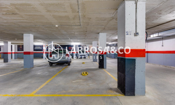 Garage - Resale - Torrevieja - Los Locos Beach