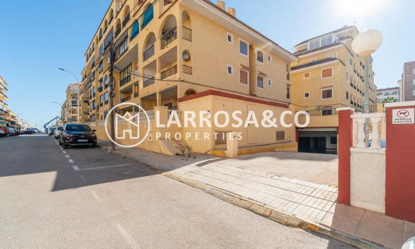 Garaje - Reventa - Torrevieja - La Mata