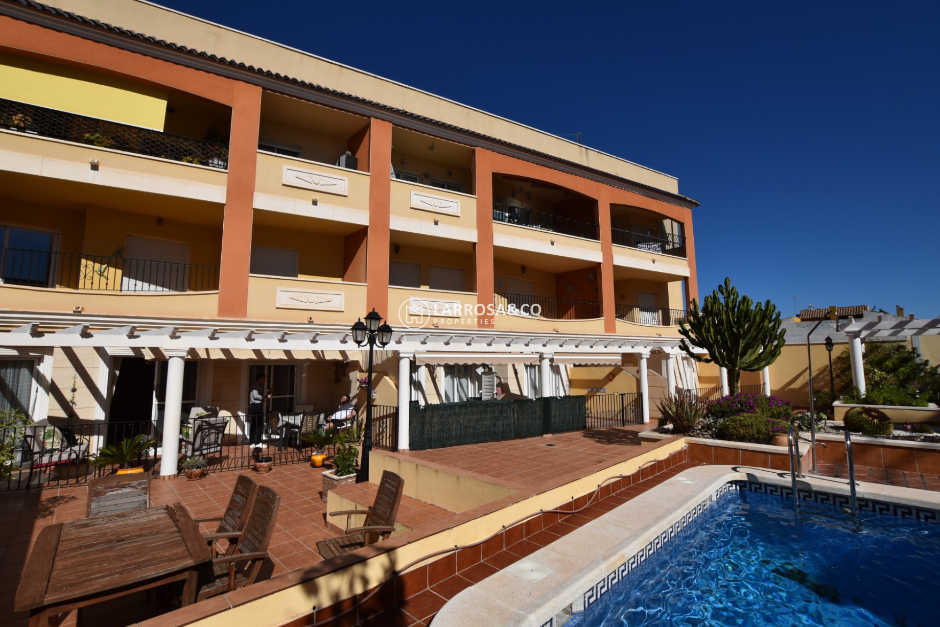 Herverkoop - Apartment - Algorfa - Inland