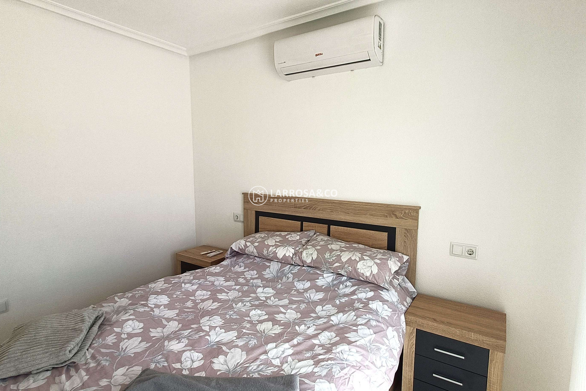 Herverkoop - Apartment - Algorfa - Inland