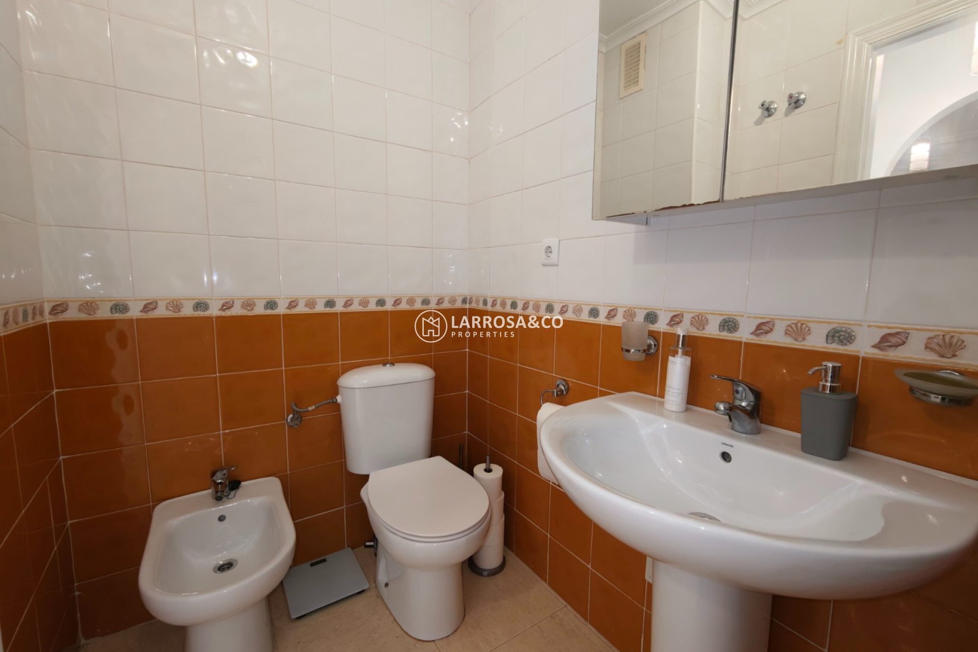 Herverkoop - Apartment - Algorfa - Inland
