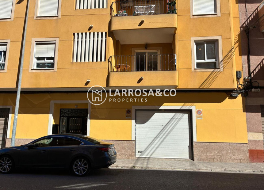 Herverkoop - Apartment - Almoradí - Costa Blanca