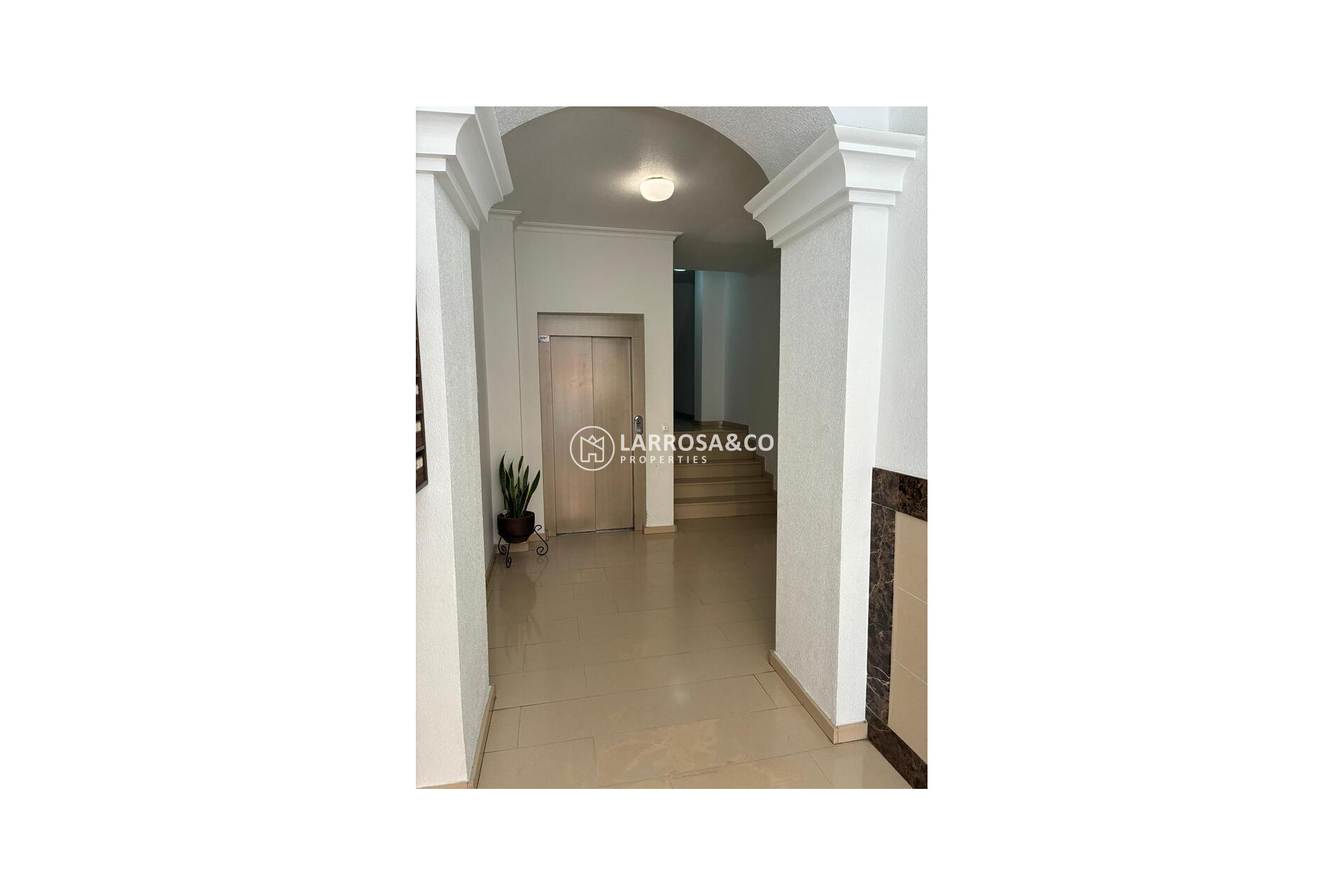 Herverkoop - Apartment - Almoradí - Costa Blanca
