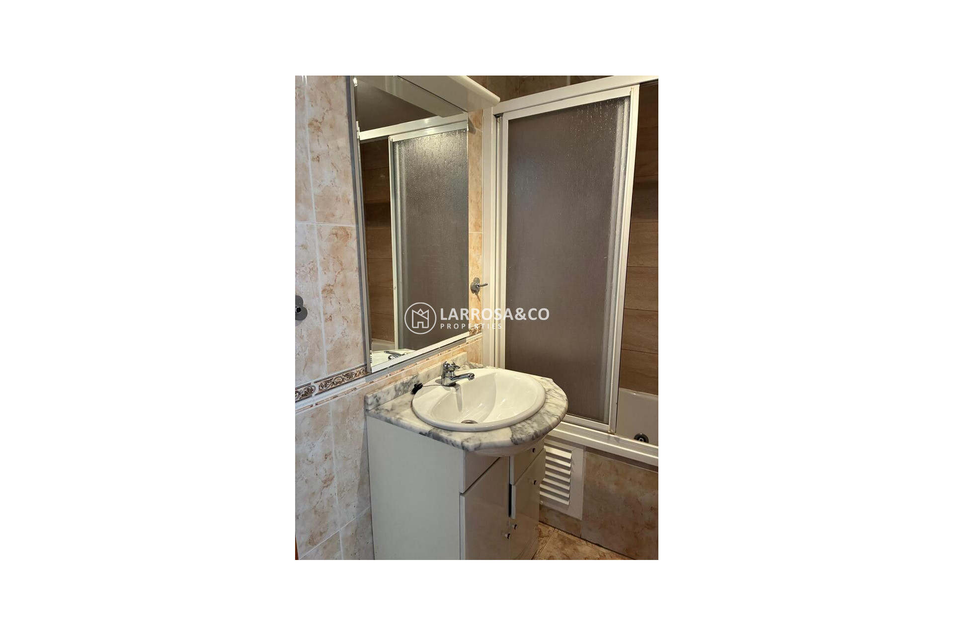 Herverkoop - Apartment - Almoradí - Costa Blanca