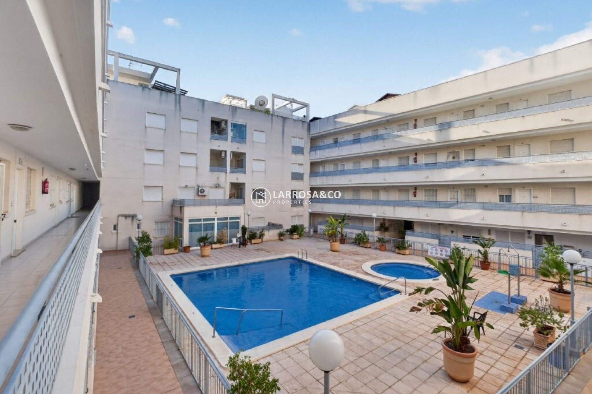 Herverkoop - Apartment - Almoradí - Costa Blanca