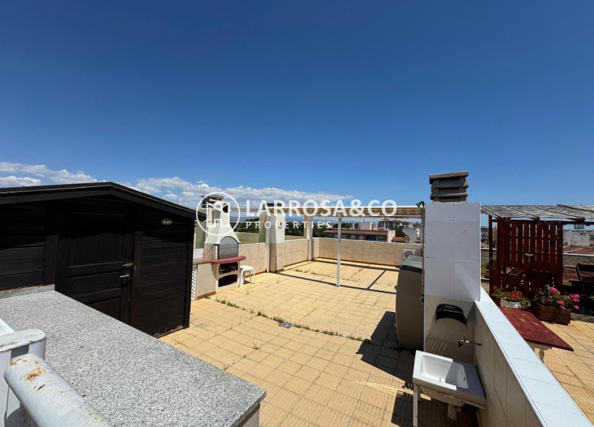 Herverkoop - Apartment - Almoradí