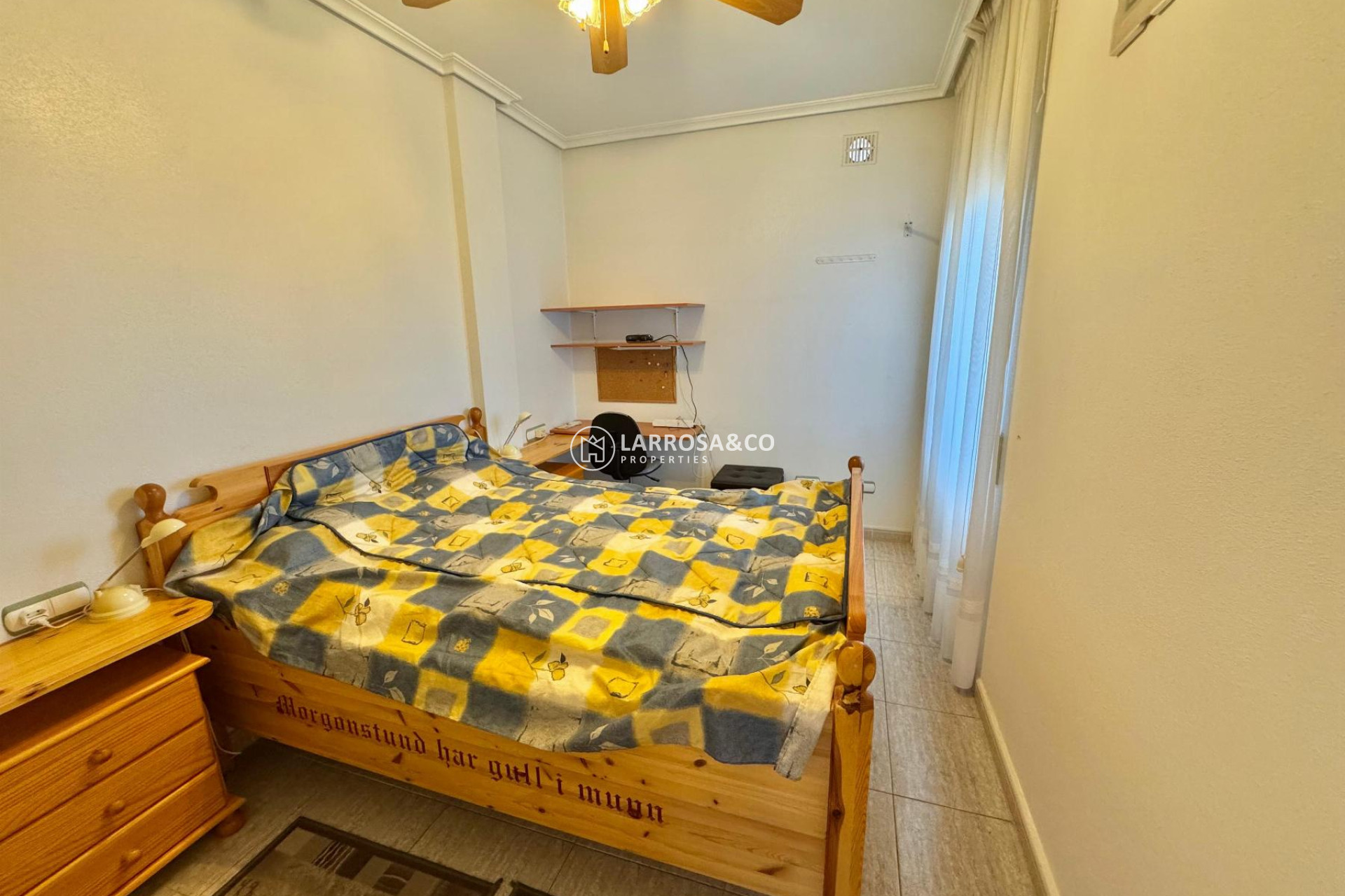 Herverkoop - Apartment - Almoradí