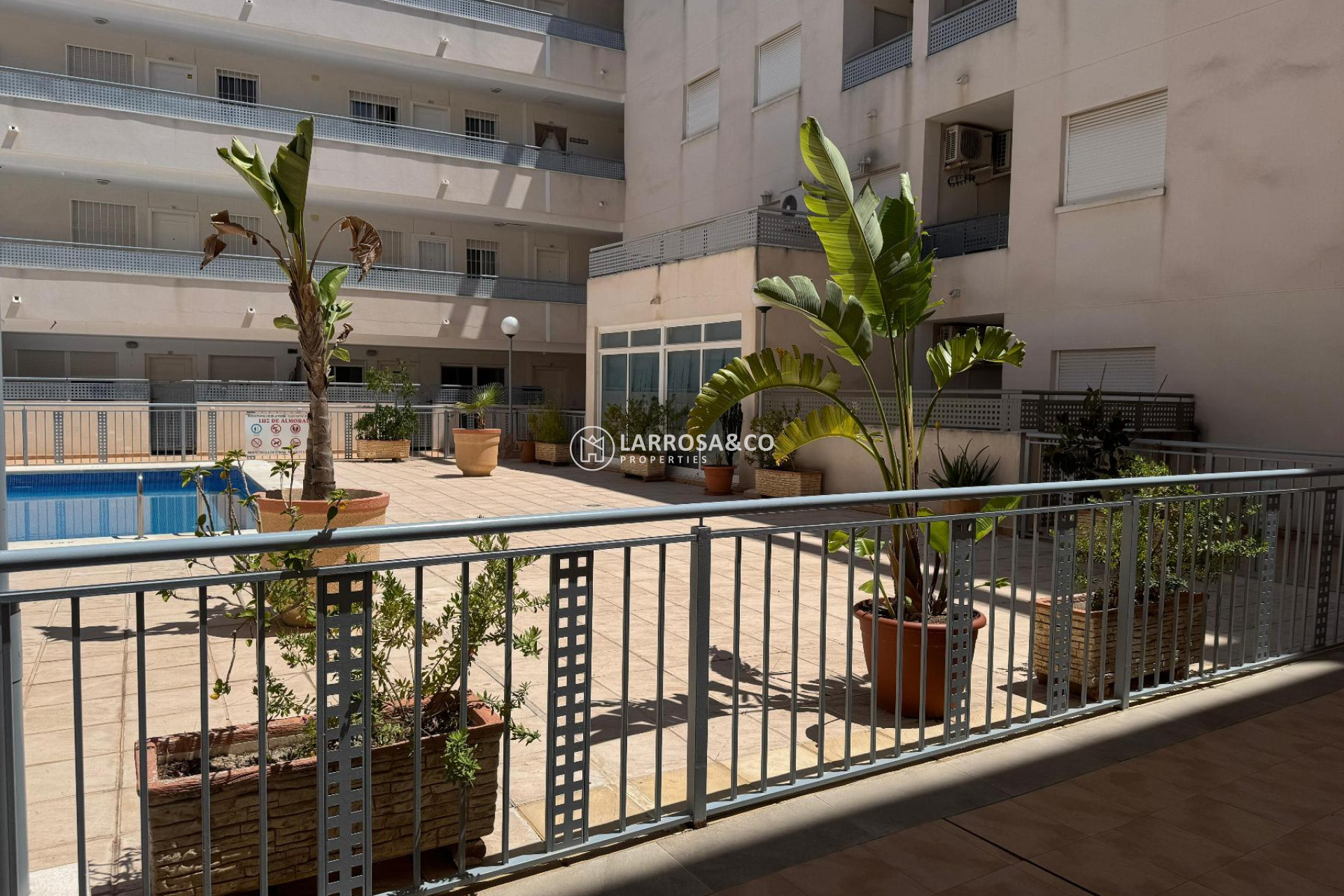 Herverkoop - Apartment - Almoradí
