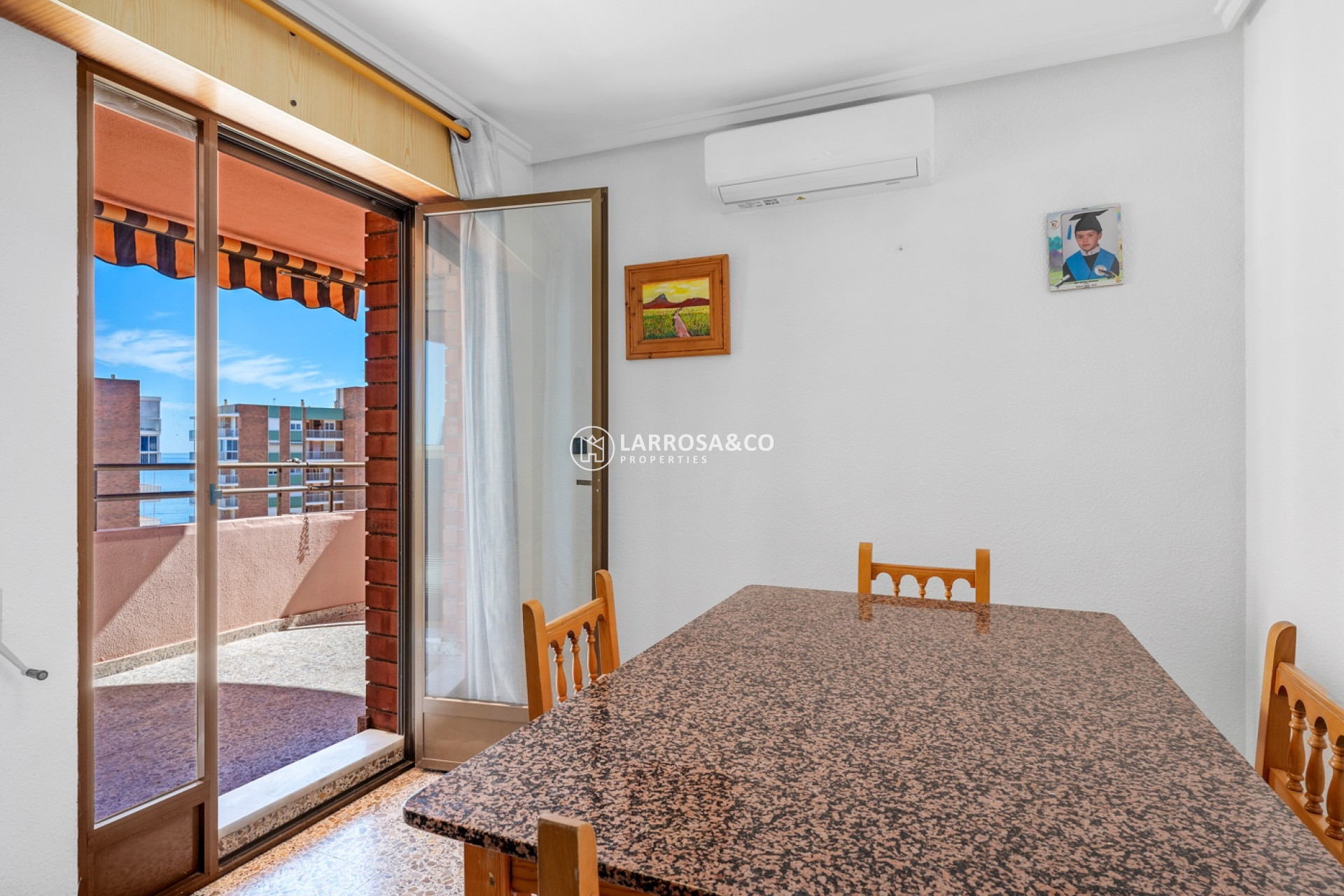 Herverkoop - Apartment - Arenales del sol - Segunda linea playa