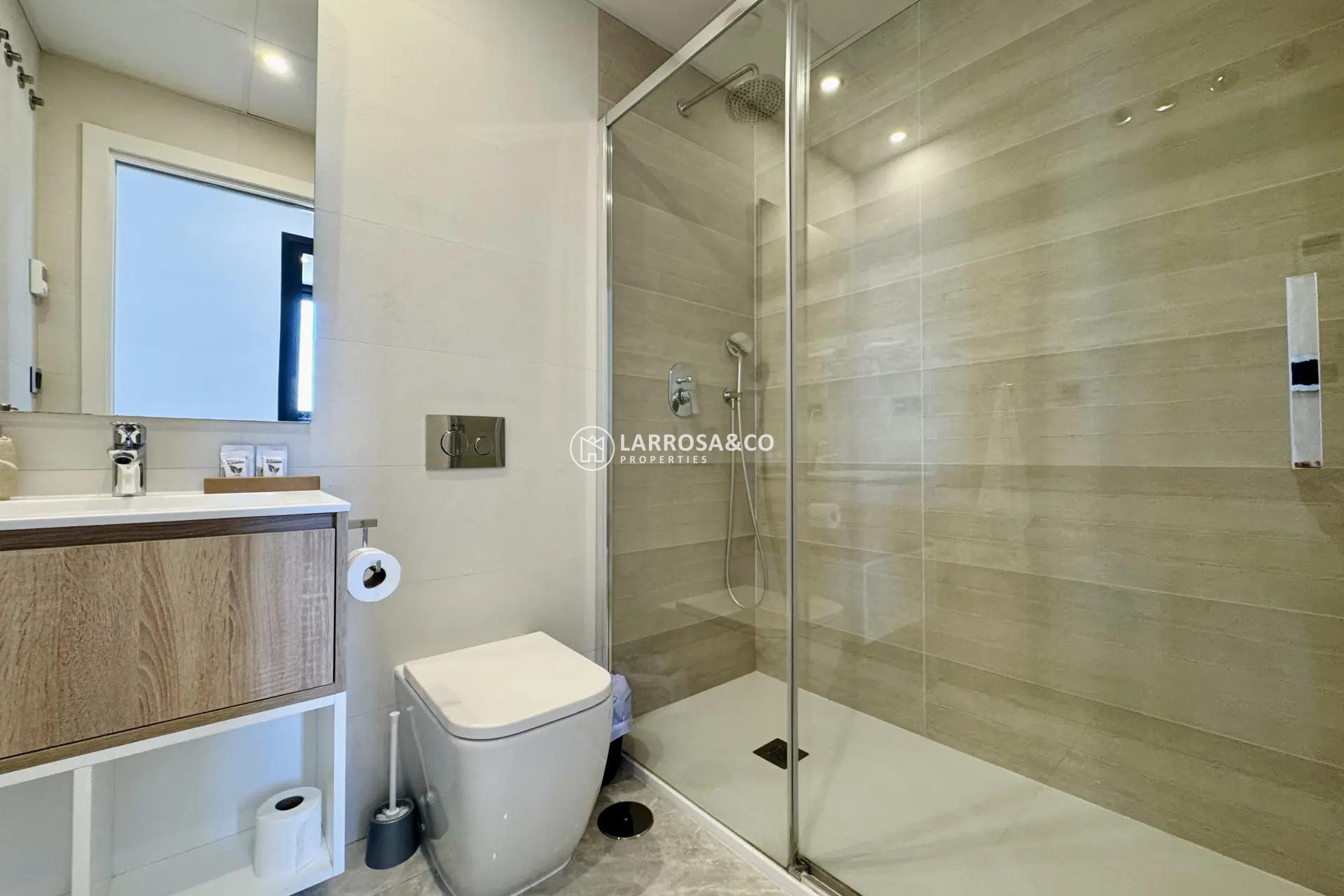 Herverkoop - Apartment - Benidorm - Playa de Poniente