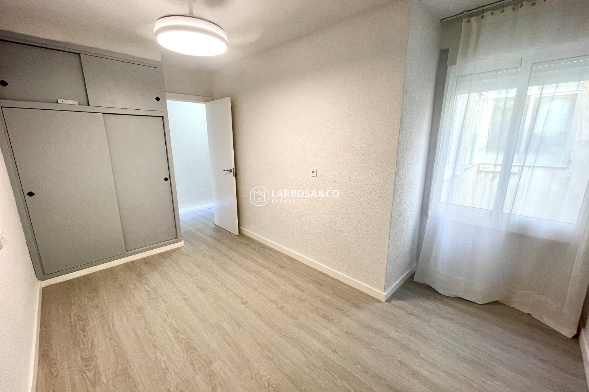 Herverkoop - Apartment - Bigastro - Inland