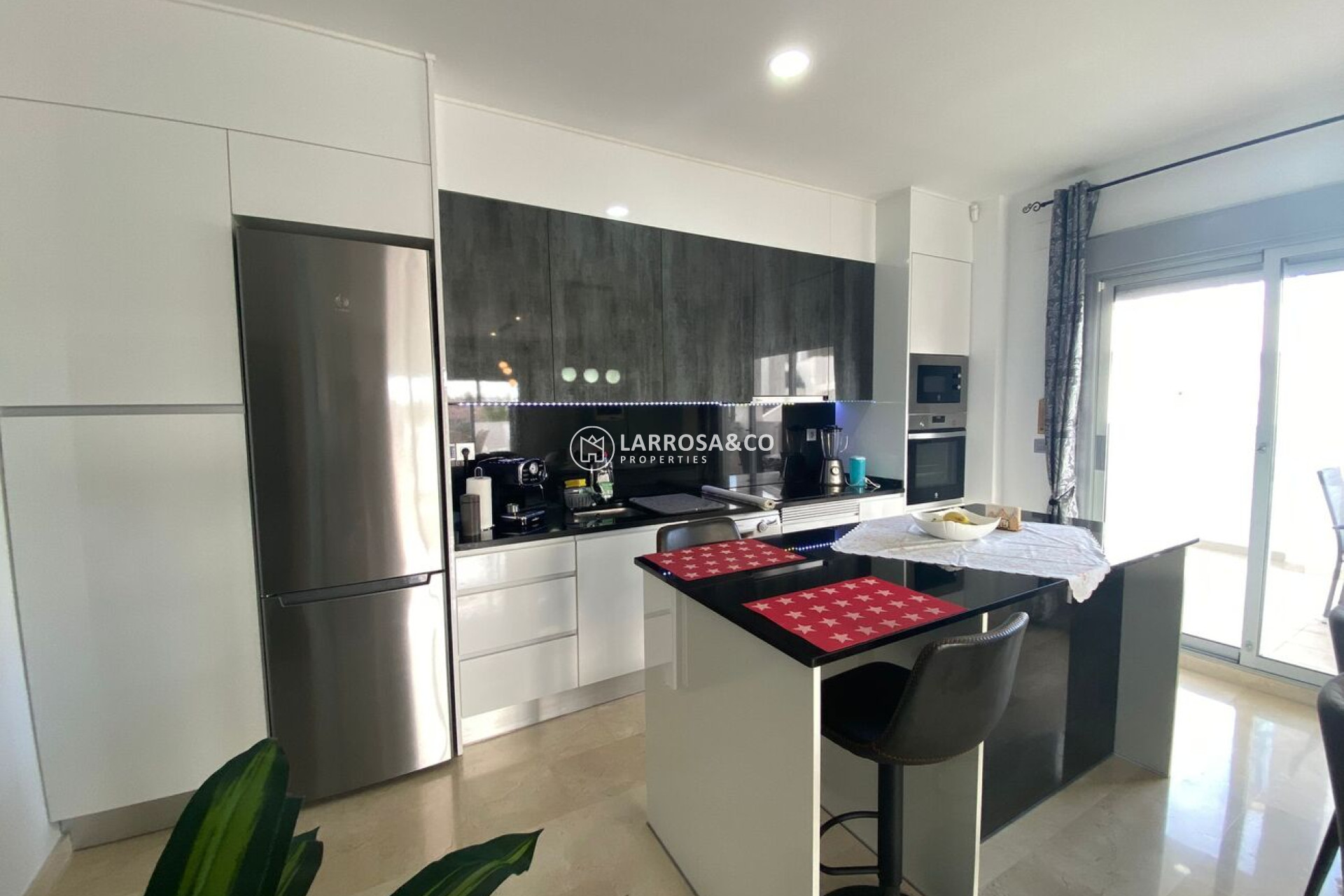 Herverkoop - Apartment - Dehesa de Campoamor - Las Filipinas