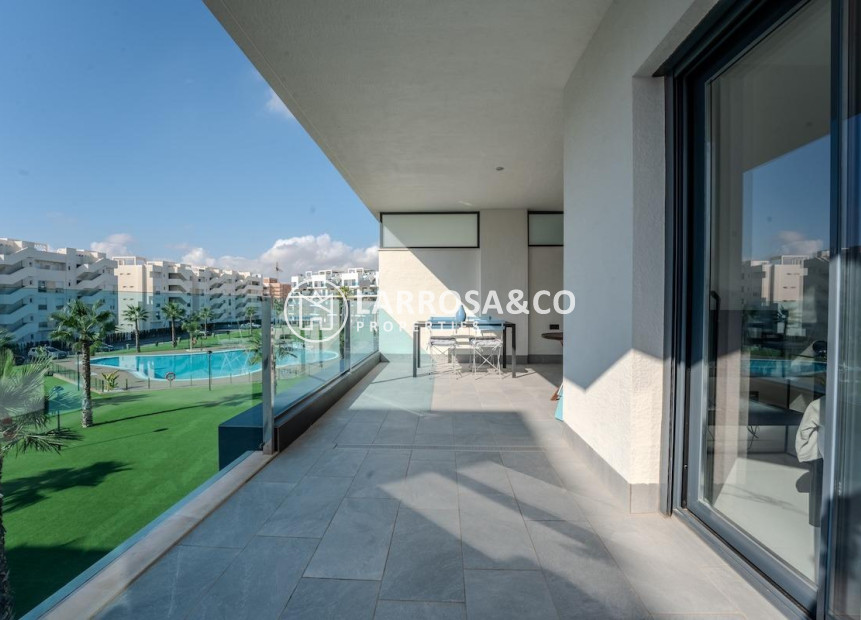 Herverkoop - Apartment - Guardamar del Segura - El Raso