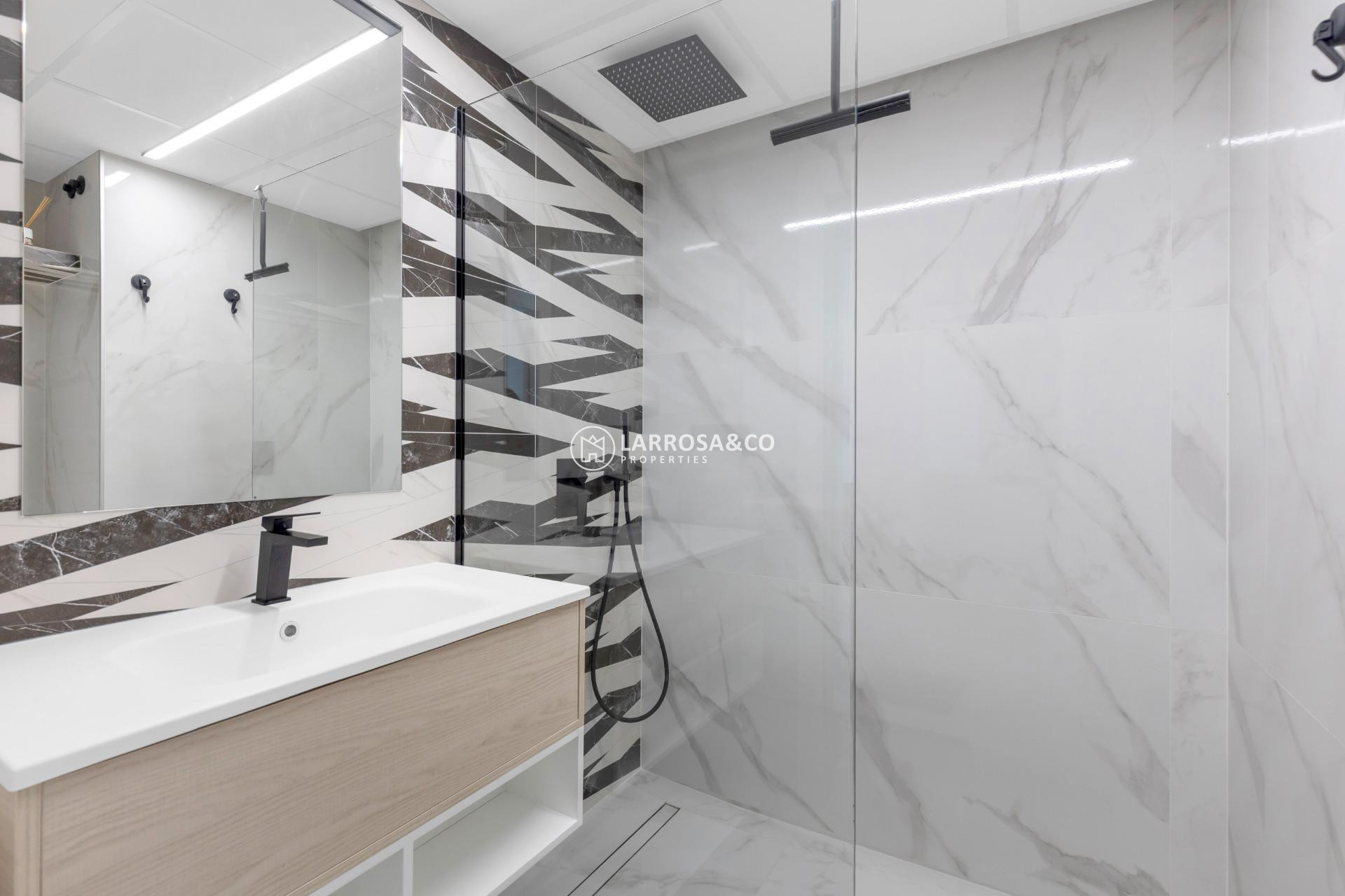 Herverkoop - Apartment - Guardamar del Segura - El Raso