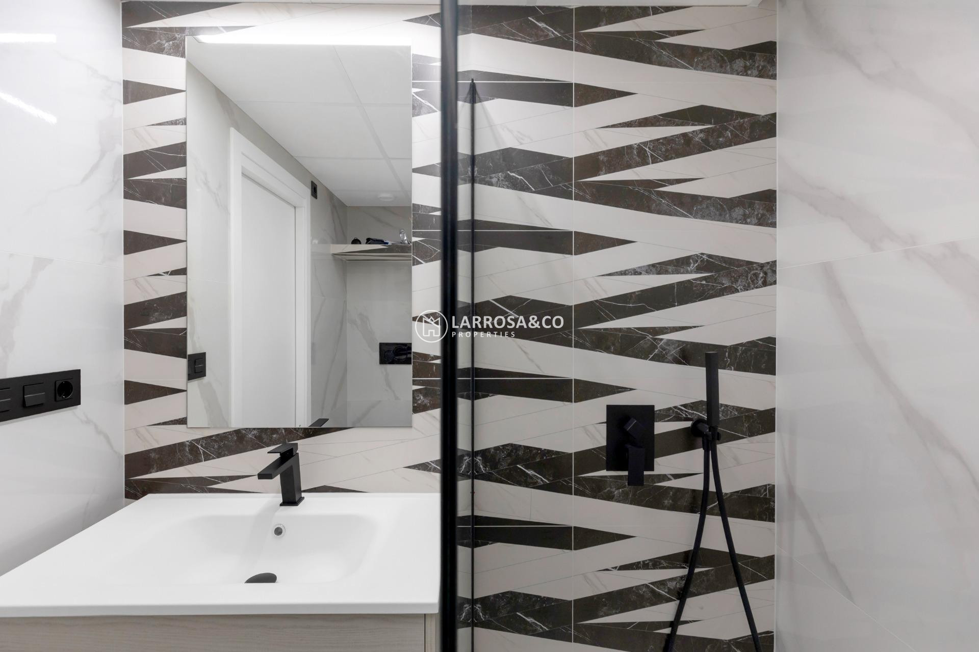 Herverkoop - Apartment - Guardamar del Segura - El Raso