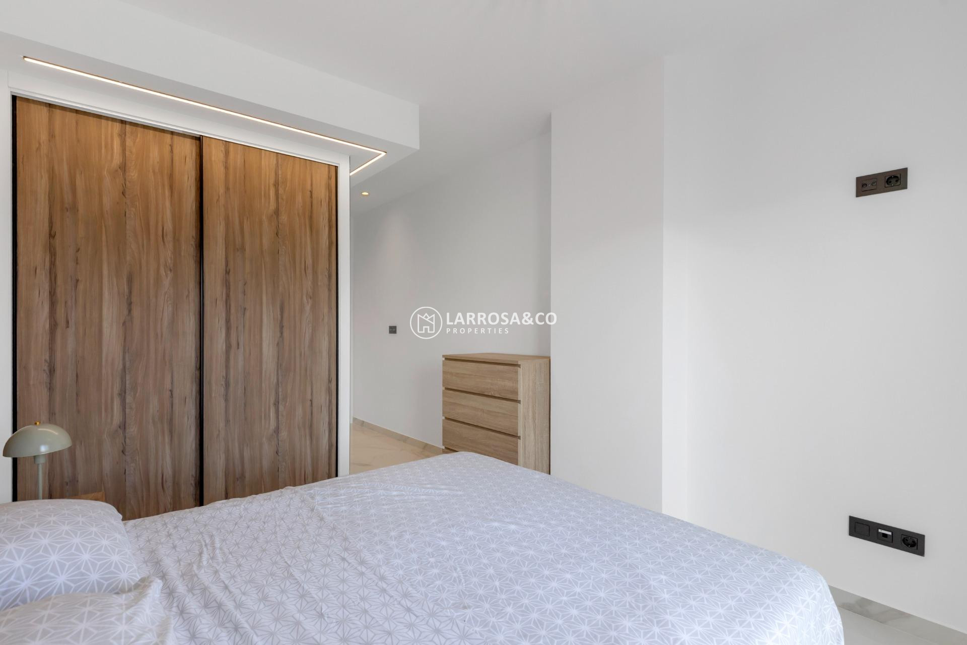 Herverkoop - Apartment - Guardamar del Segura - El Raso