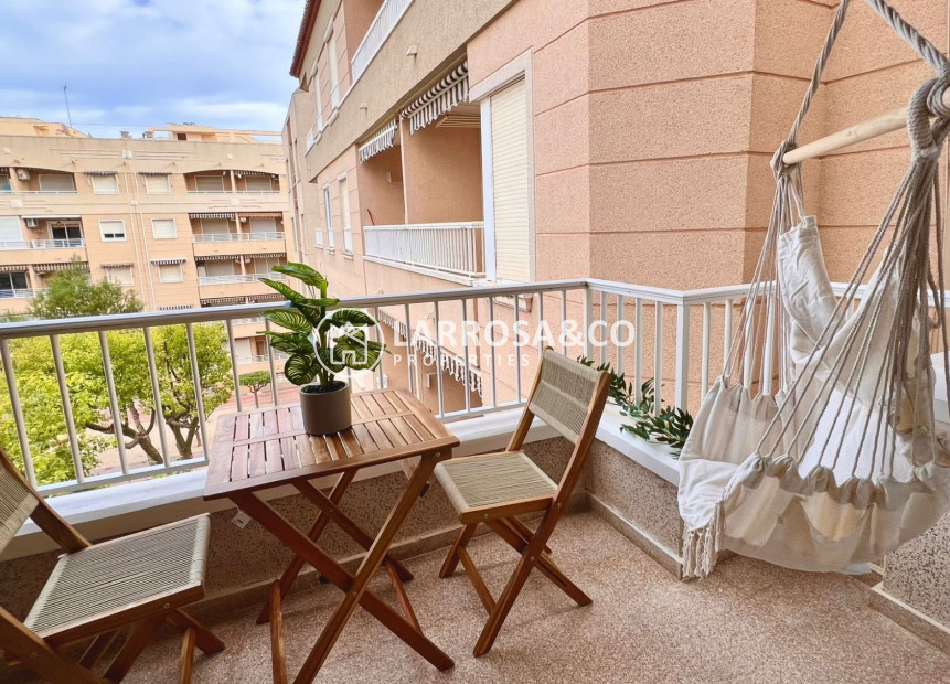 Herverkoop - Apartment - Guardamar del Segura - MERCADONA